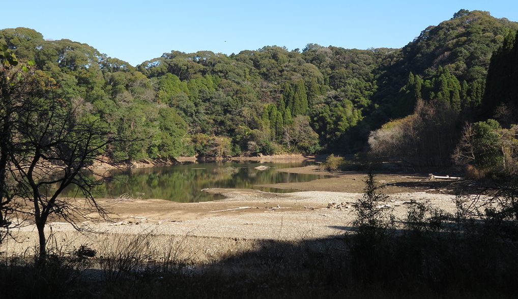 Kogawa Reservoir © Mark Brazil